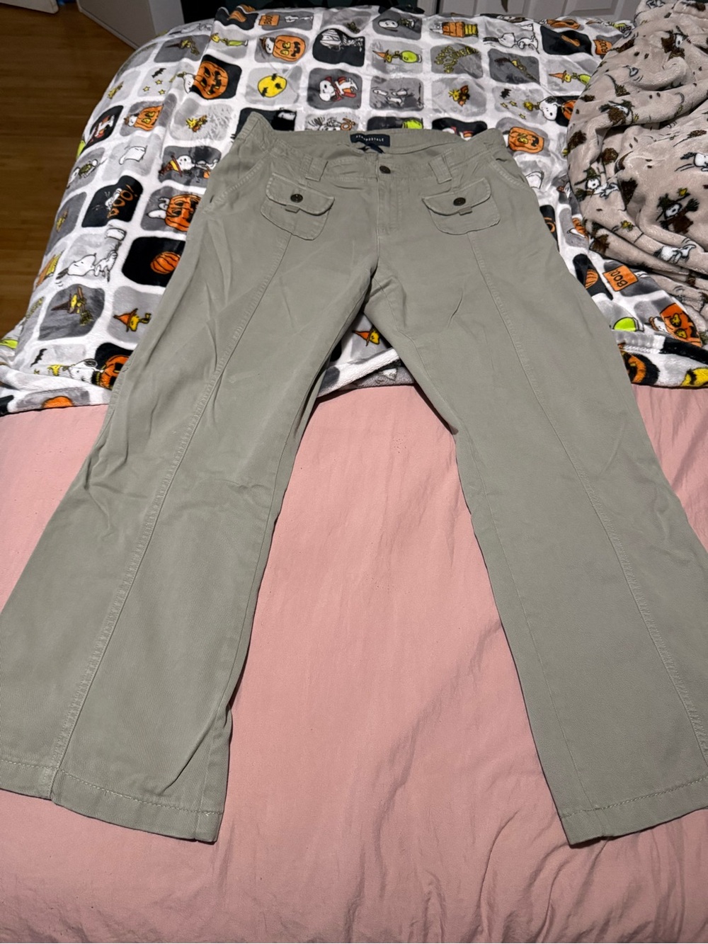 Aeropostale Women's Flare Jeans in Light Olive